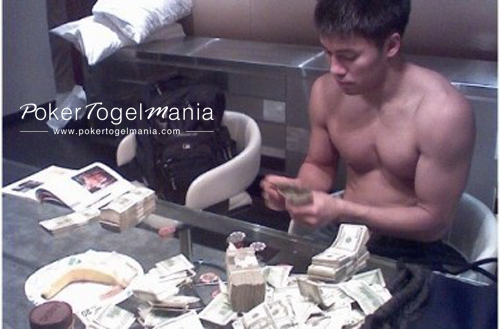 The Dang Brothers Tajir Bermain Poker